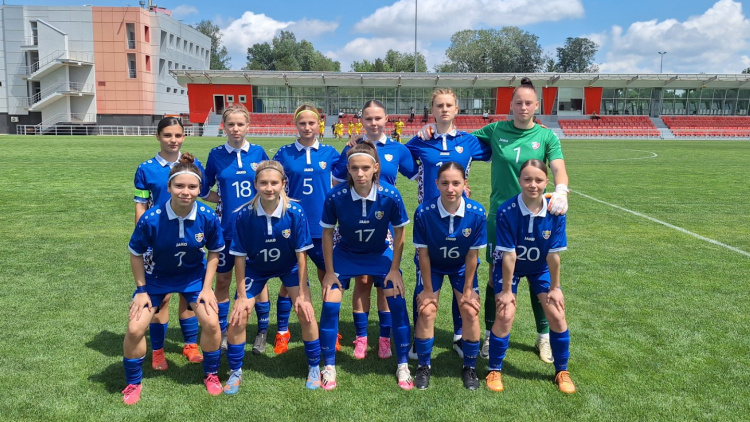 Fotbal feminin WU19. Moldova - România 1-3