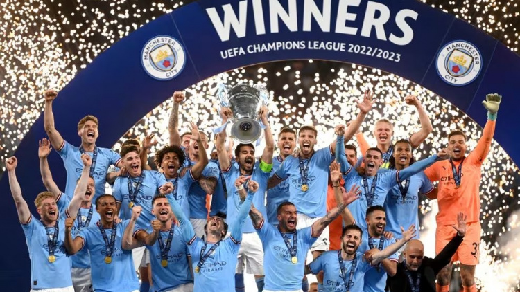 Manchester City câștigă în premieră Champions League!