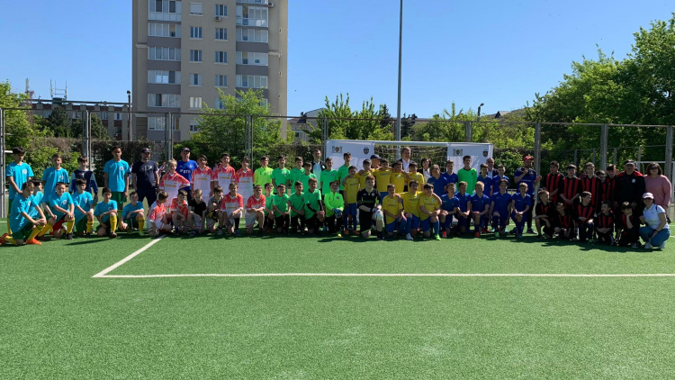 Turneul Republican de mini-fotbal GUGUȚĂ la Liceul 